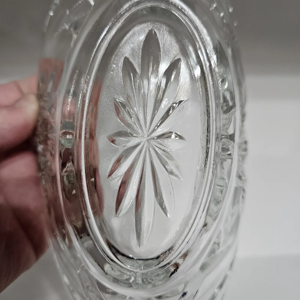 🌟Anchor‎ Hocking Pressed Glass Starburst Serving Bowl